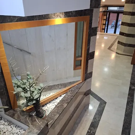 Nicolle * Lloret de Mar